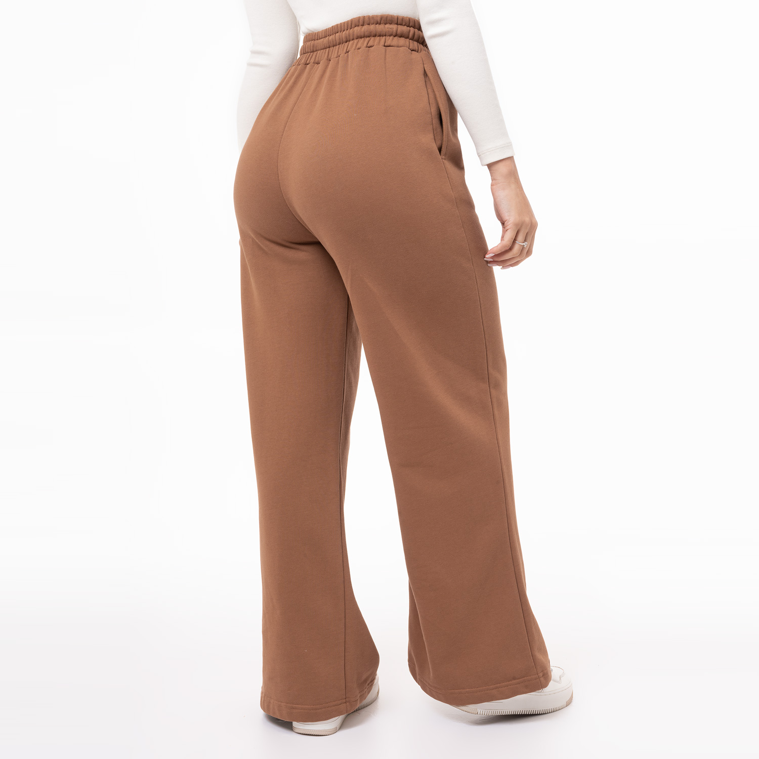 PANT0900-20250522195523.jpg